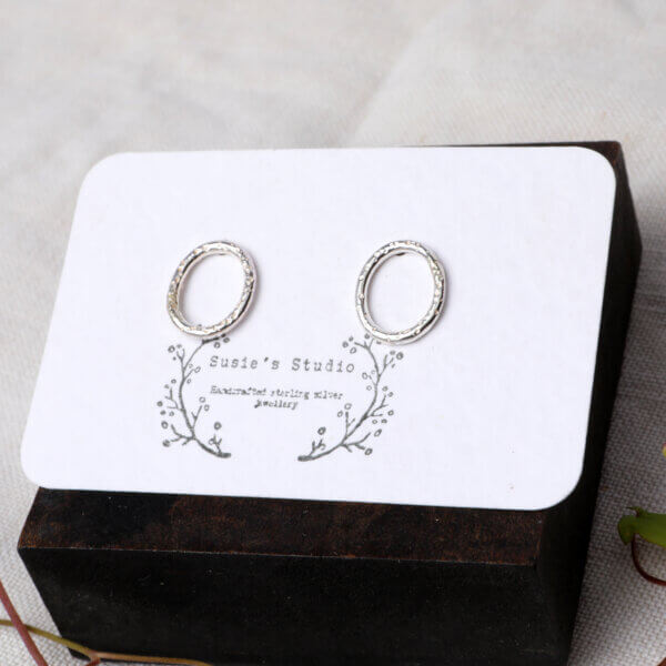 Grace collection oval studs earrings