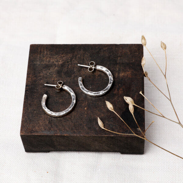 Hammered Large round 3/4 hoop earrings