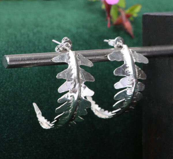 Large fern 3/4 hoops earrings