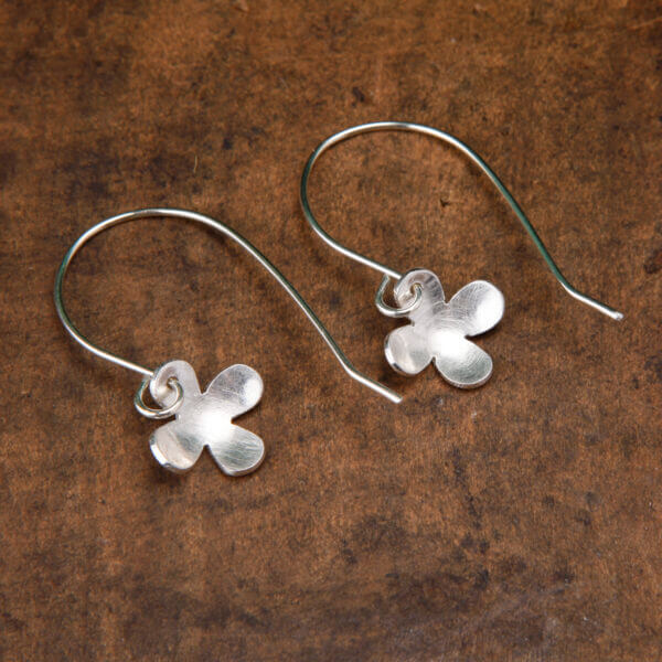 simple flower earring small