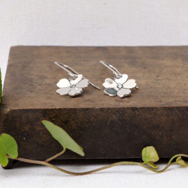 Primrose drop earrings